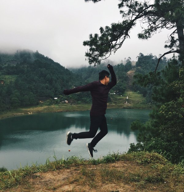 Comment un jeu d'aventure basé sur des expéditions archéologiques pourrait-il mélanger éducation historique et gameplay captivant ?